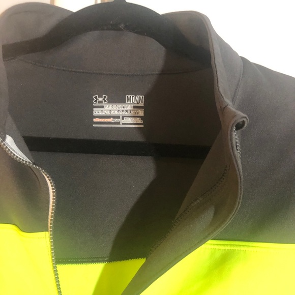 UNDER ARMOUR ALLSEASONGEAR - Picture 2 of 5